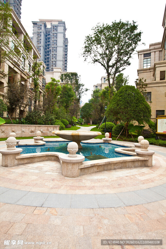 高端小区优雅景观泳池