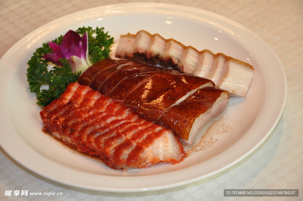 美味叉烧与烧腊拼盘