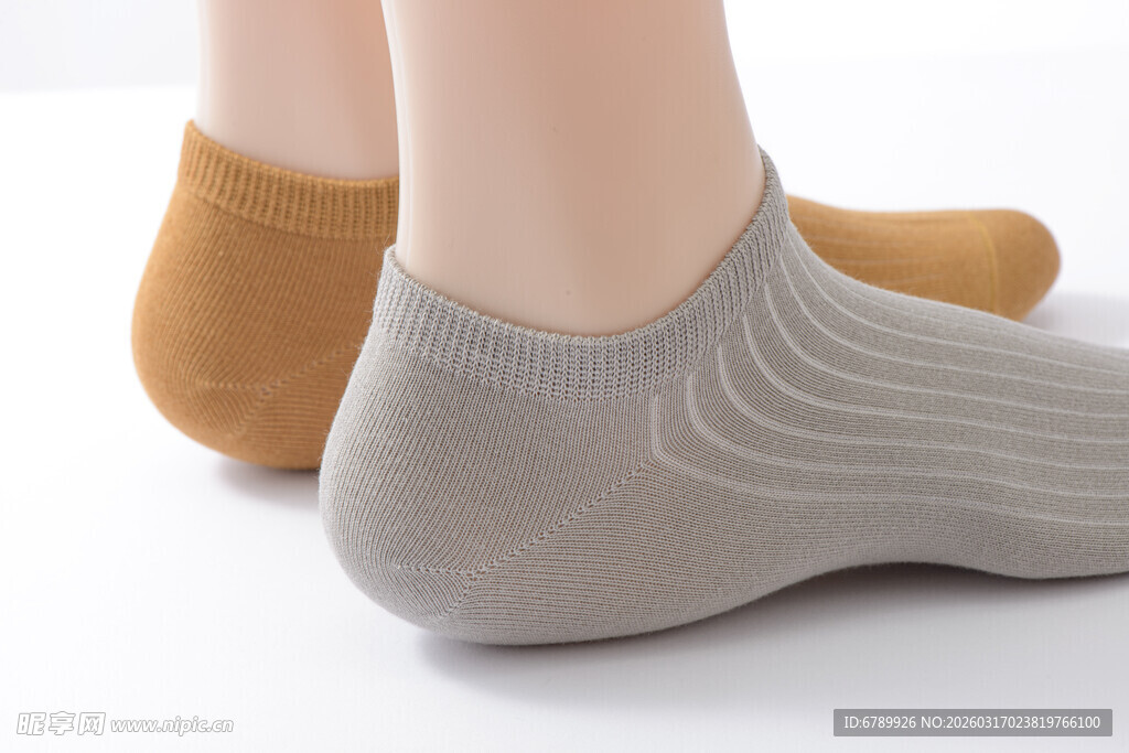 女士浅口纯色短袜展示