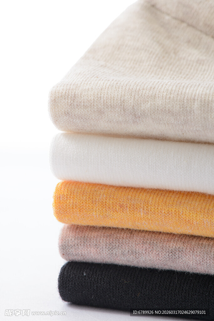 多彩叠放棉袜展示