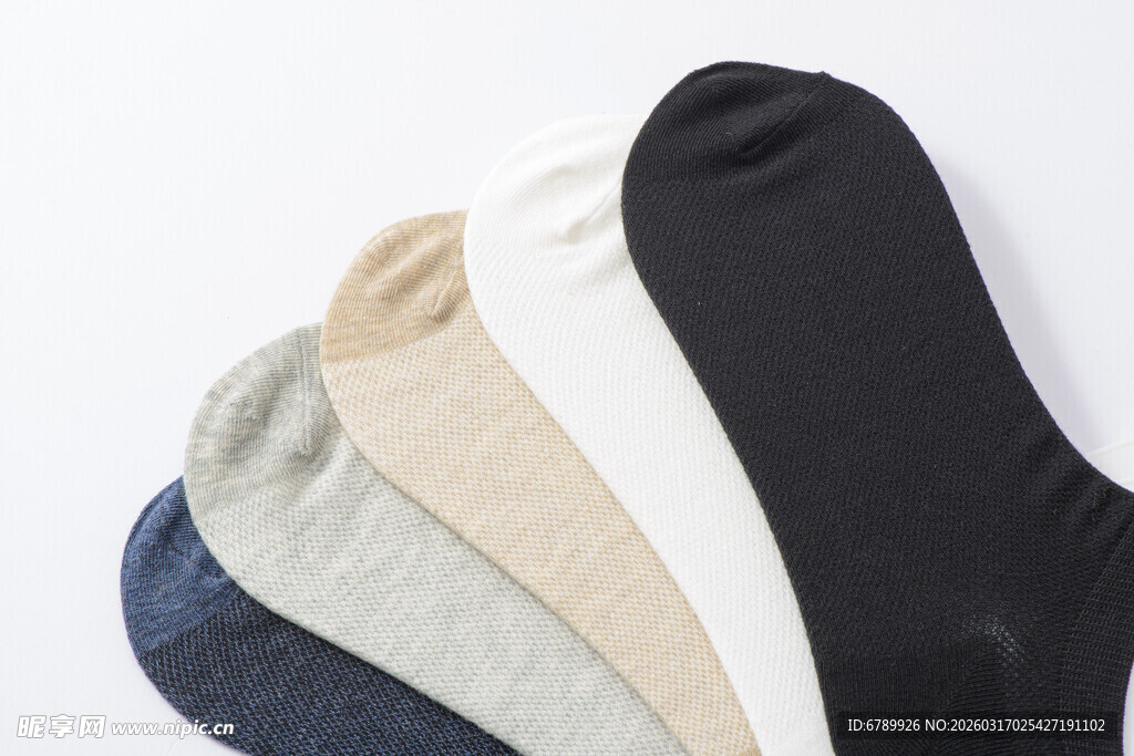 多彩袜子堆叠展示