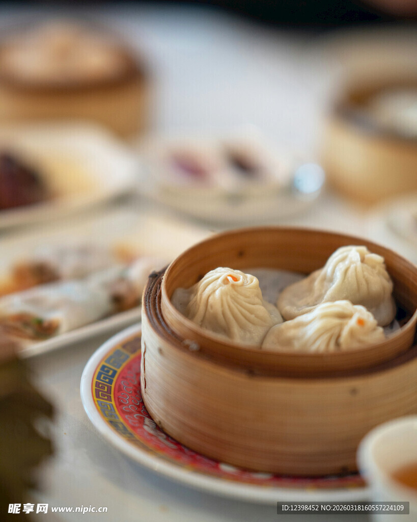 小笼包