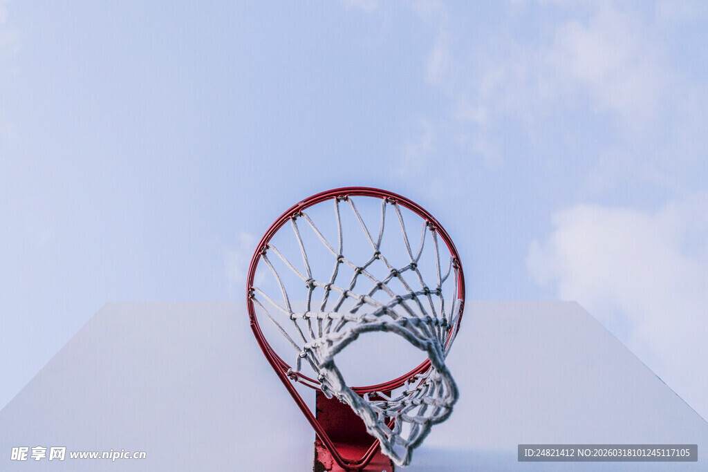 篮球框特写