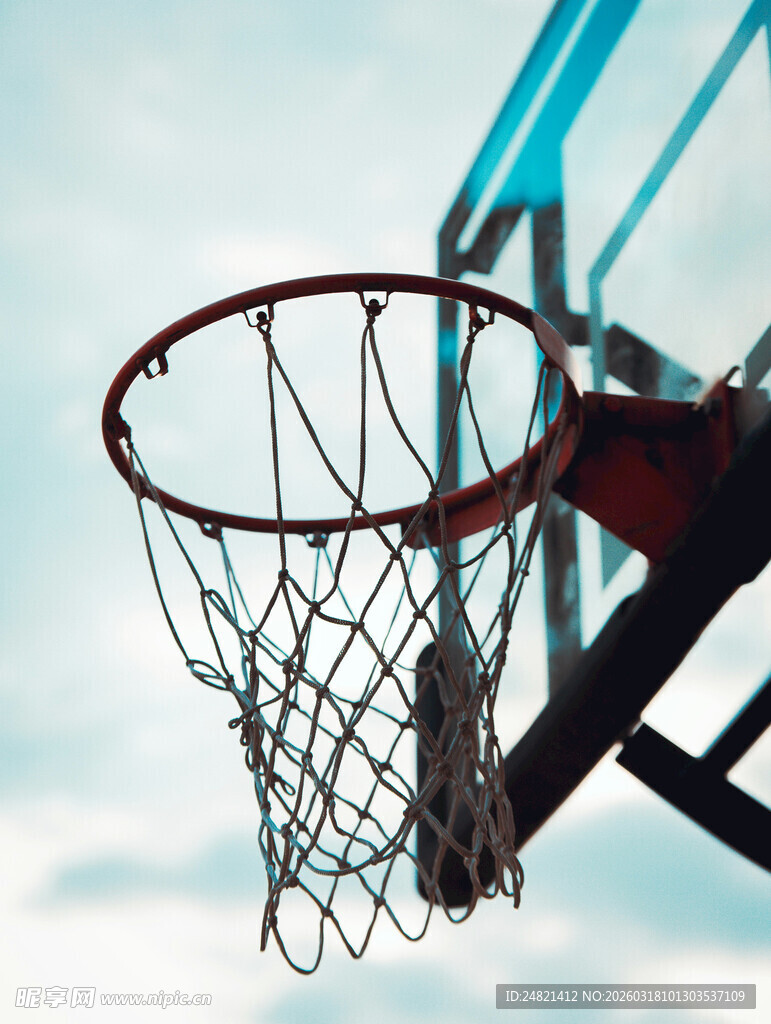 篮球框特写