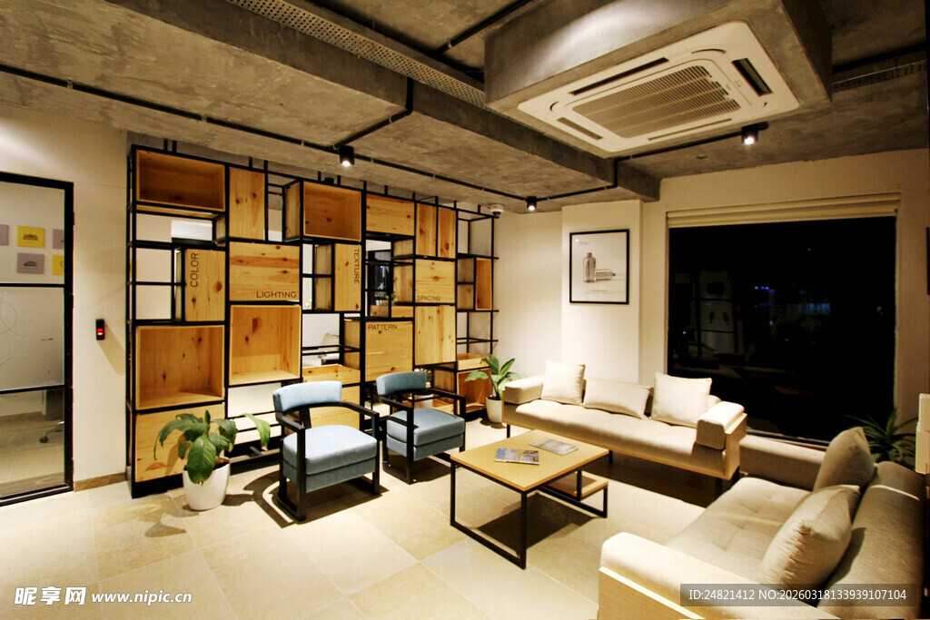 工业风客厅室内装修展示