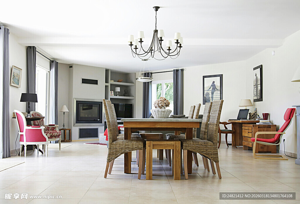 现代简约风格温馨餐厅空间