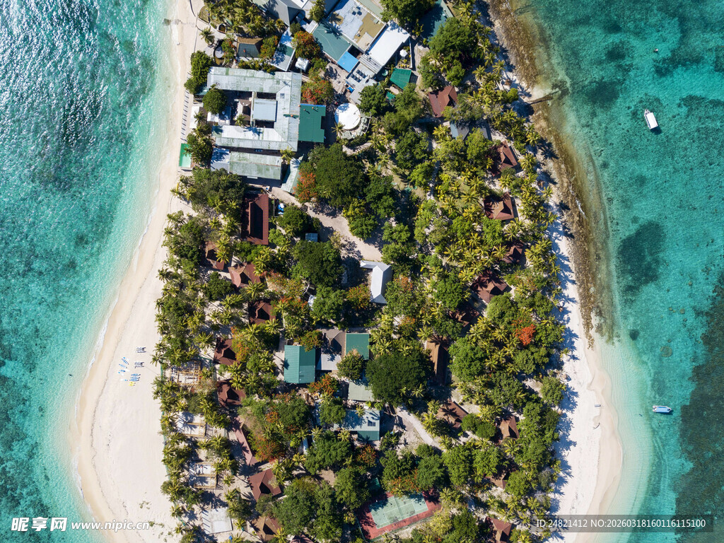 热带海岛度假胜地俯瞰
