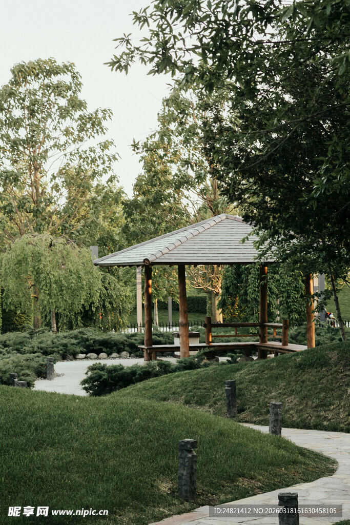 中式园林凉亭景观