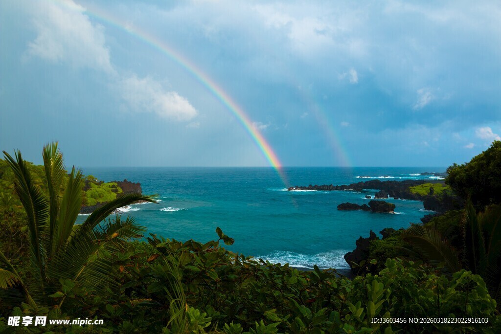 海边彩虹美景