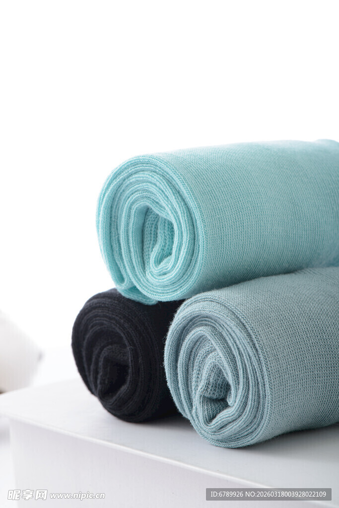 三色卷状棉袜展示