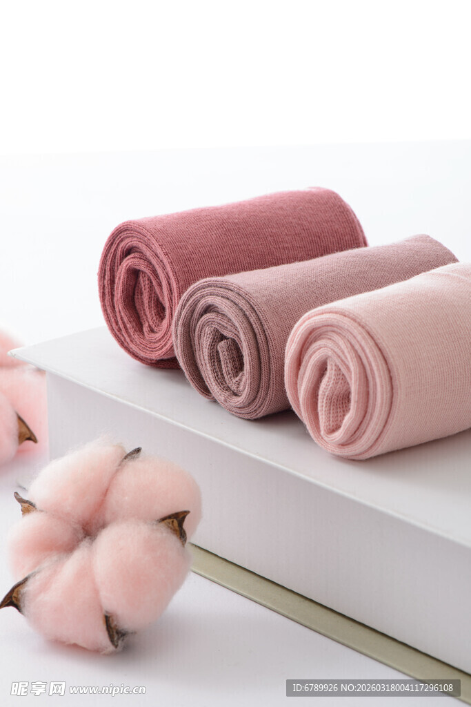 柔软卷状棉袜展示