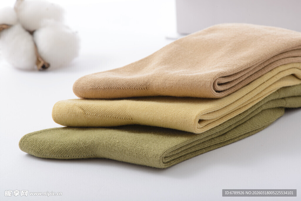 多彩袜子堆叠展示