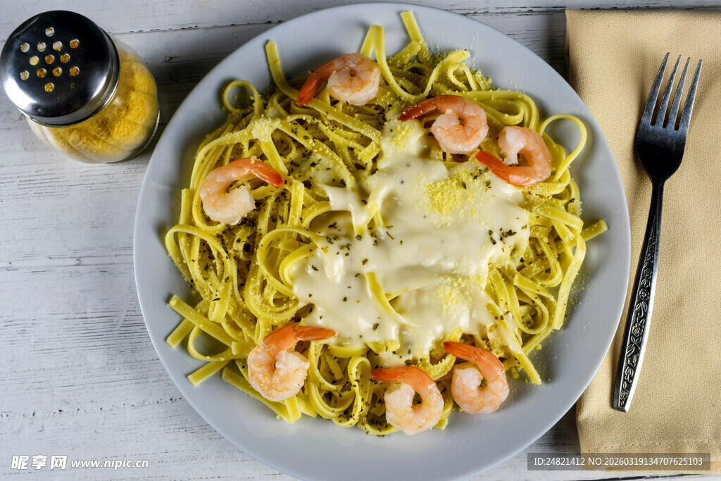 虾仁芝士意面美食特写