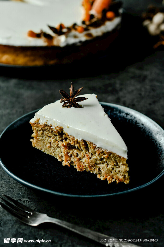 美味胡萝卜蛋糕切片展示