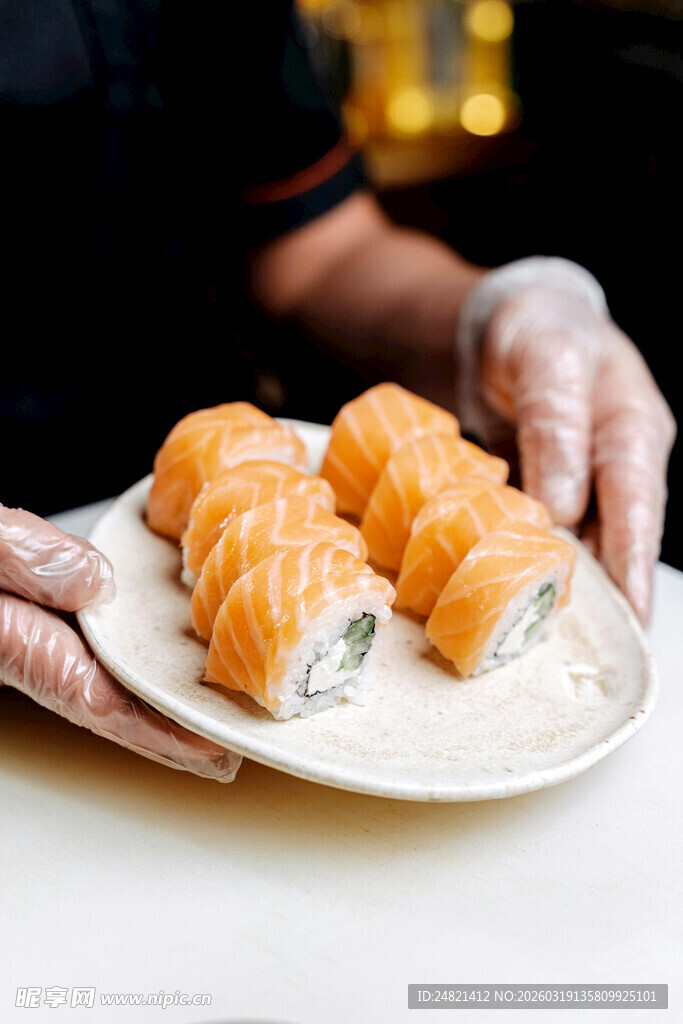 美味寿司摆盘特写