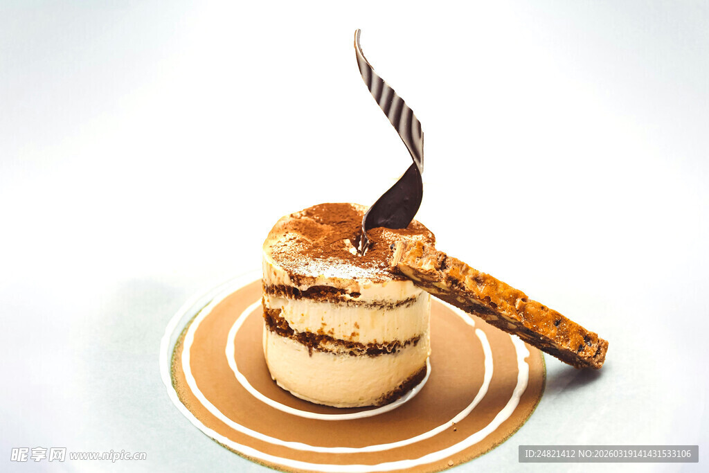 精致巧克力夹心甜点