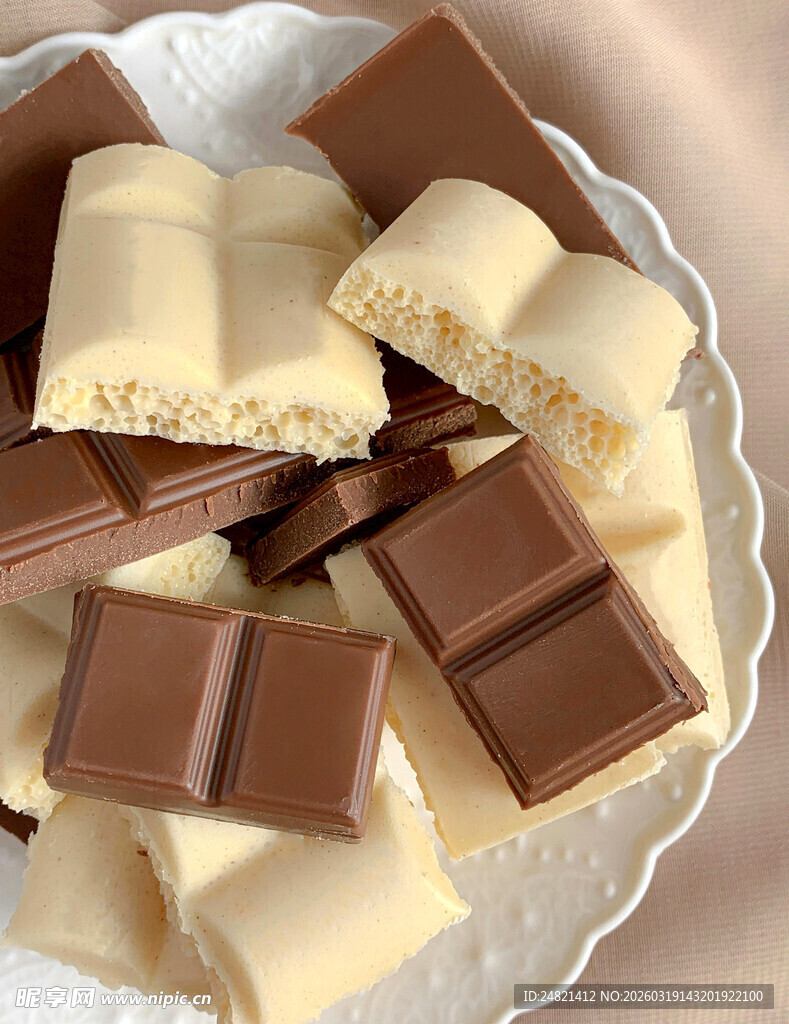 多样美味巧克力拼盘