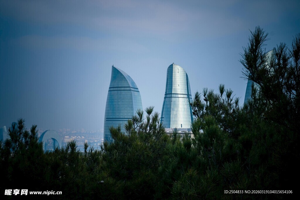 阿塞拜疆火焰塔景观