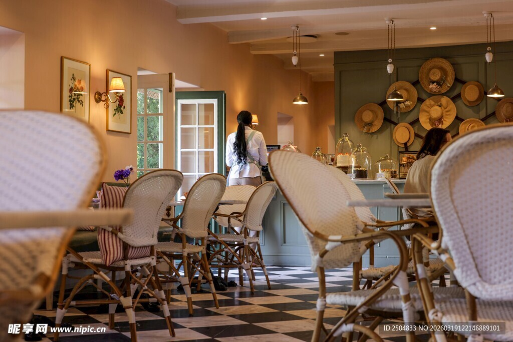 复古风格美发店室内场景