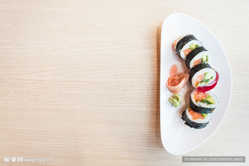 精致寿司摆盘
