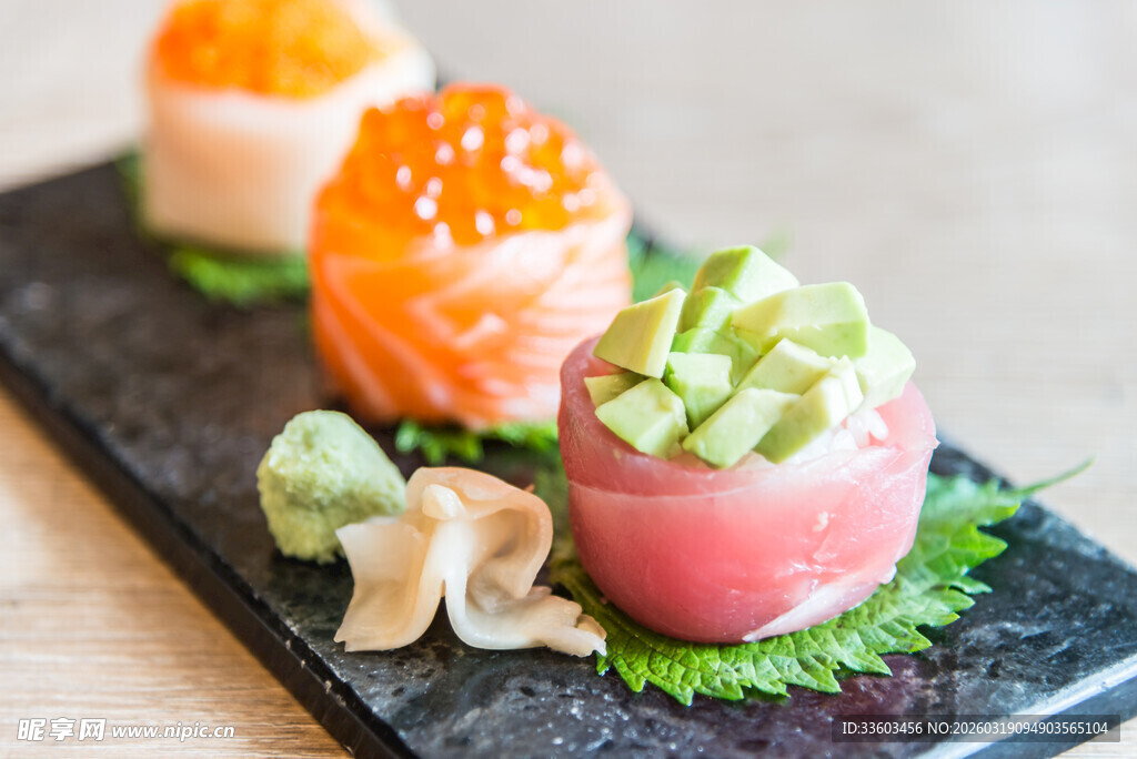 精致美味寿司拼盘