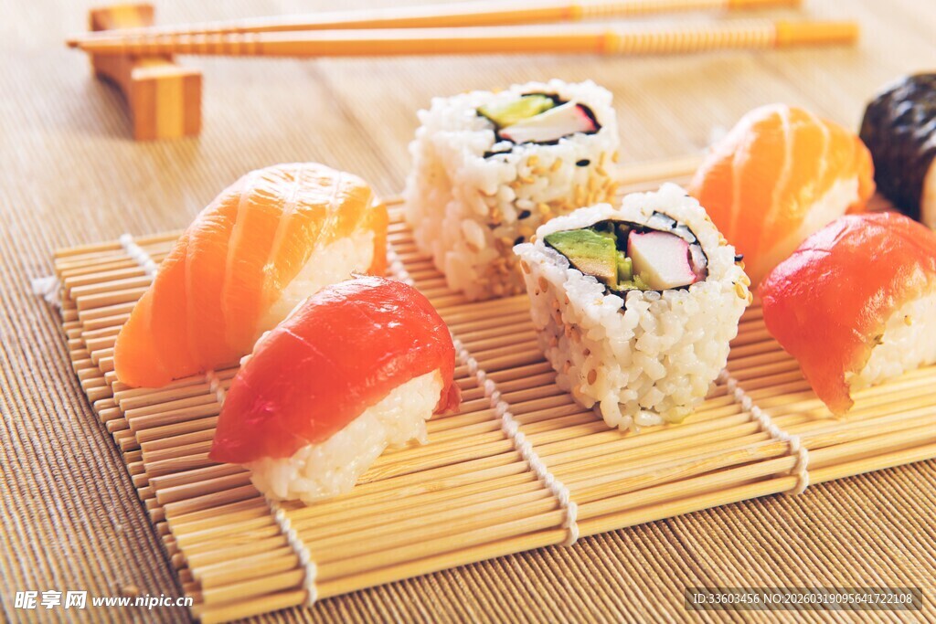 美味多样的寿司拼盘