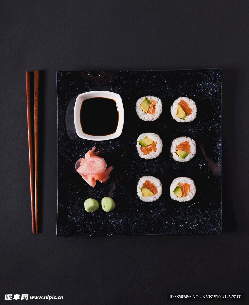 精致寿司组合摆盘