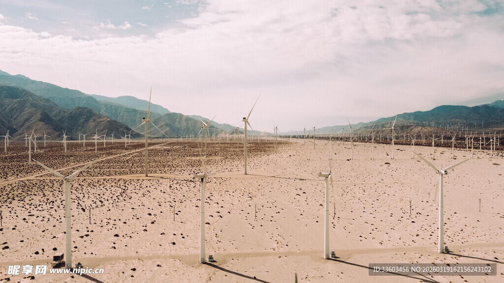 干旱荒芜的开阔土地