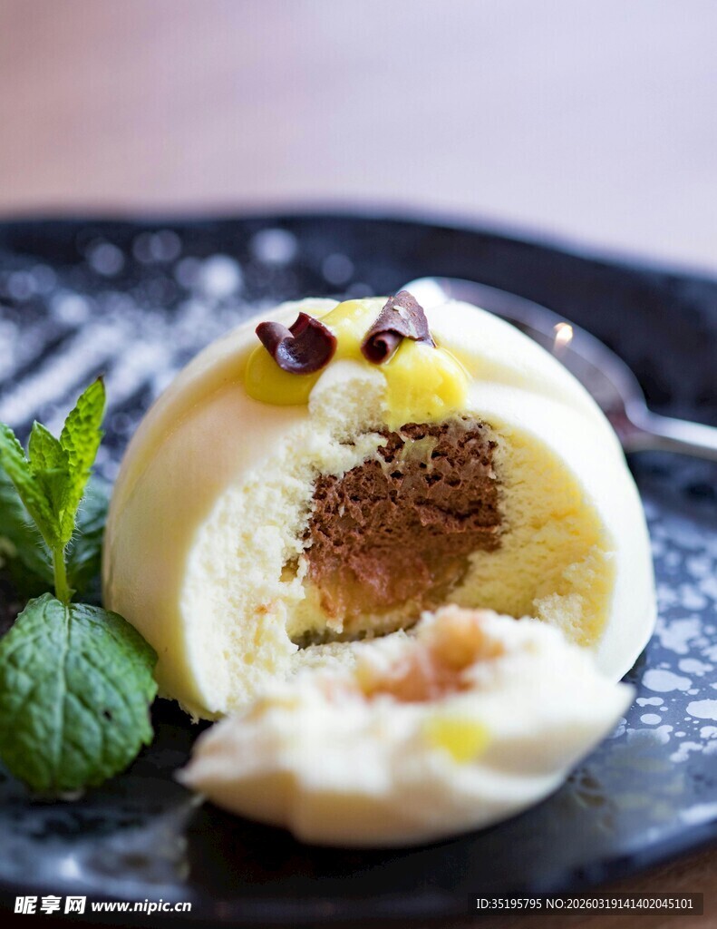 美味夹心甜点清新薄荷伴