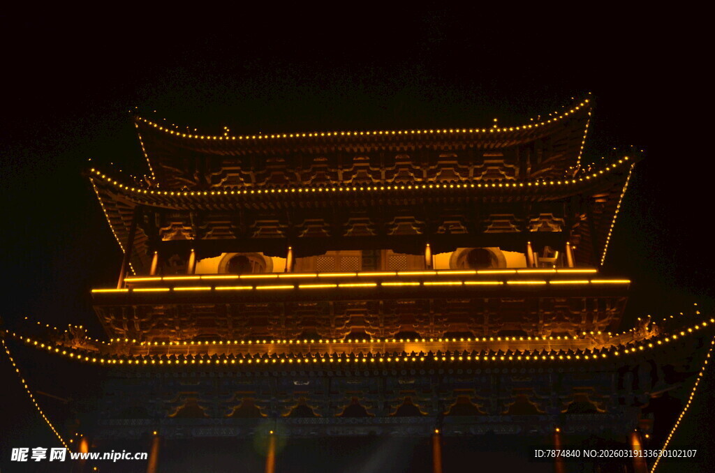 古楼夜景 灯火璀璨
