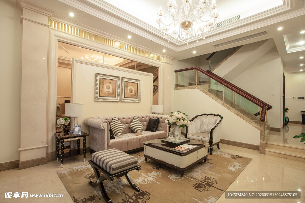 豪华典雅的室内客厅空间