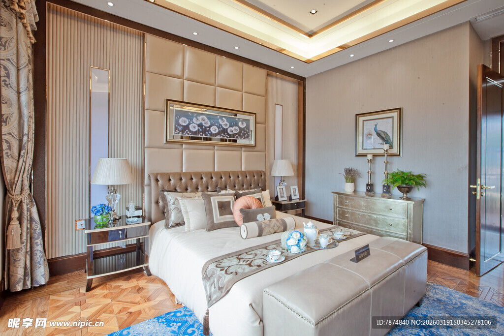 现代奢华风卧室室内设计