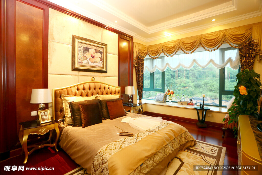 豪华卧室尽显优雅格调