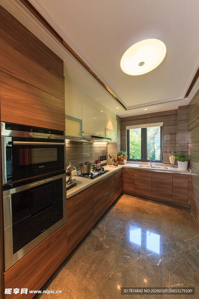 现代风格开放式厨房空间