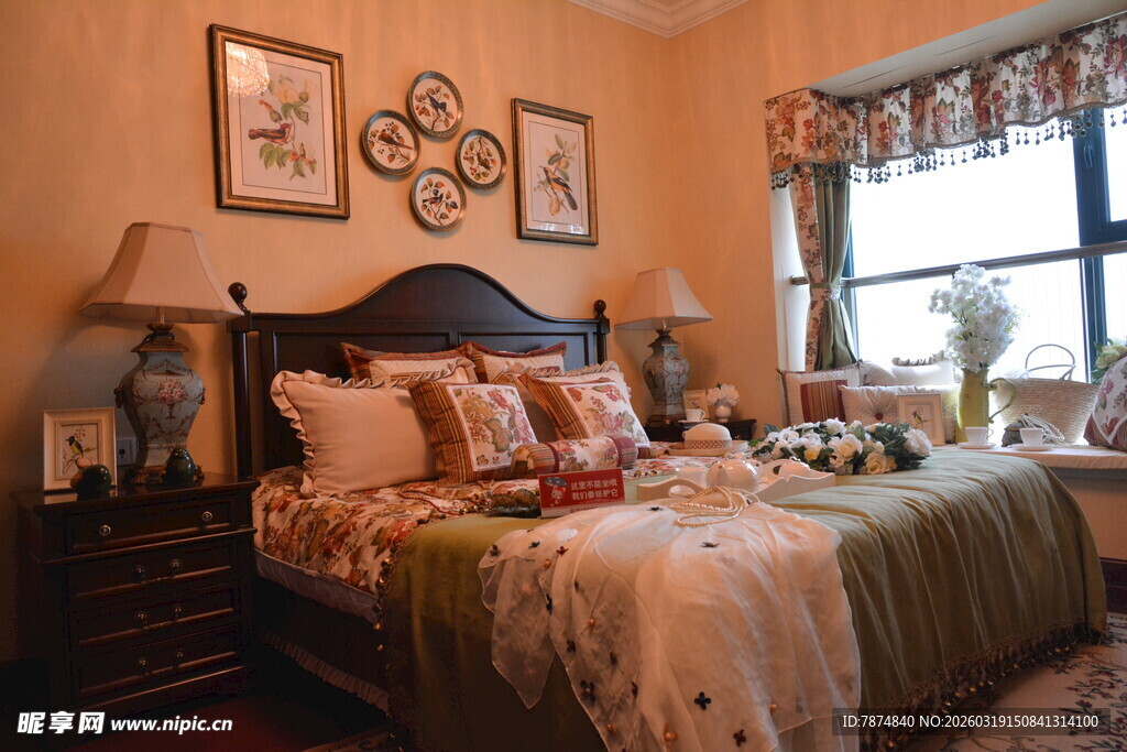 温馨典雅卧室室内场景