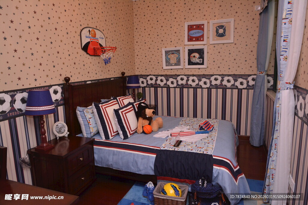 温馨儿童卧室布置