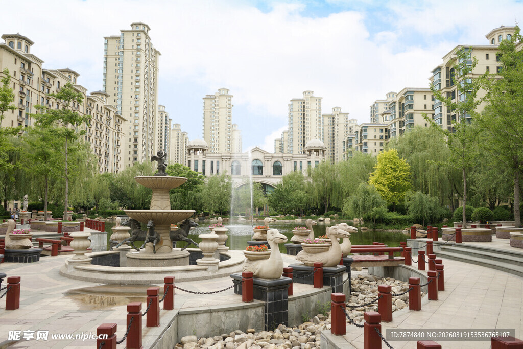 城市中的静谧休闲广场