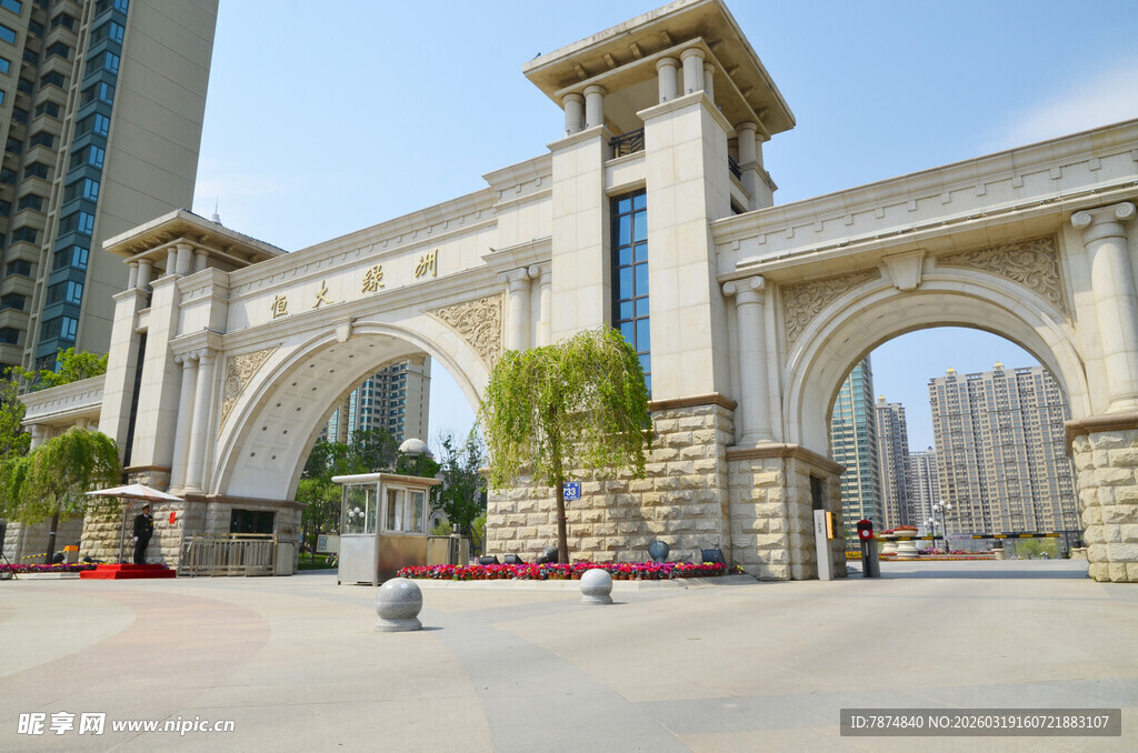 豪华大气的小区入口大门