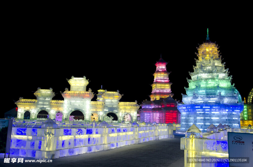 梦幻冰雕夜景