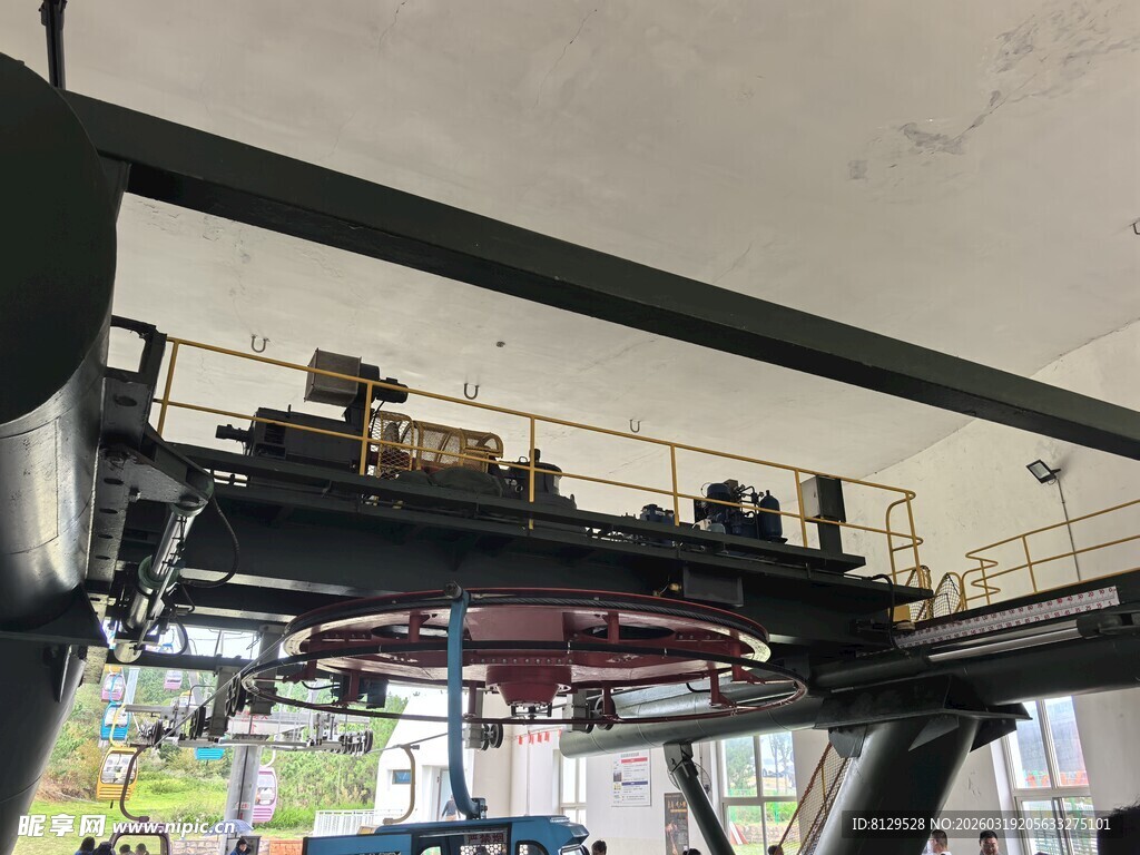 汽车底盘维修设备