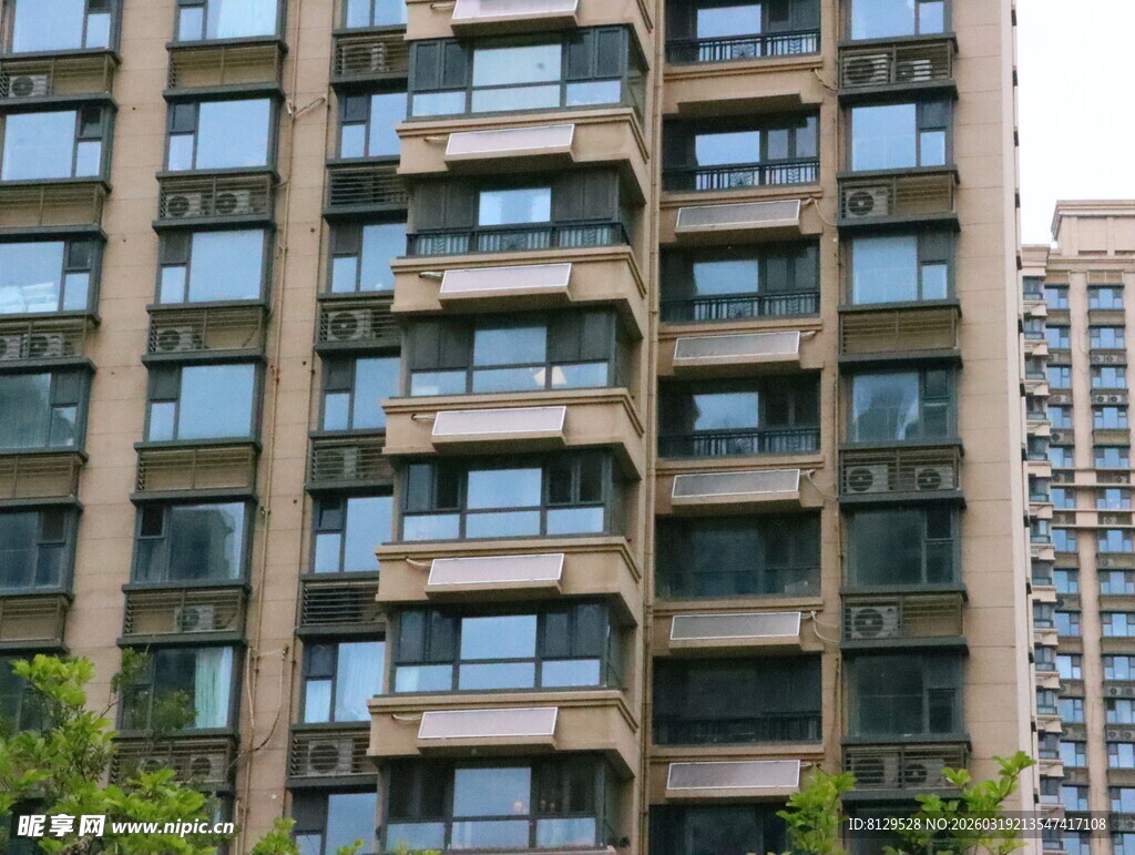 高层住宅楼外观景致