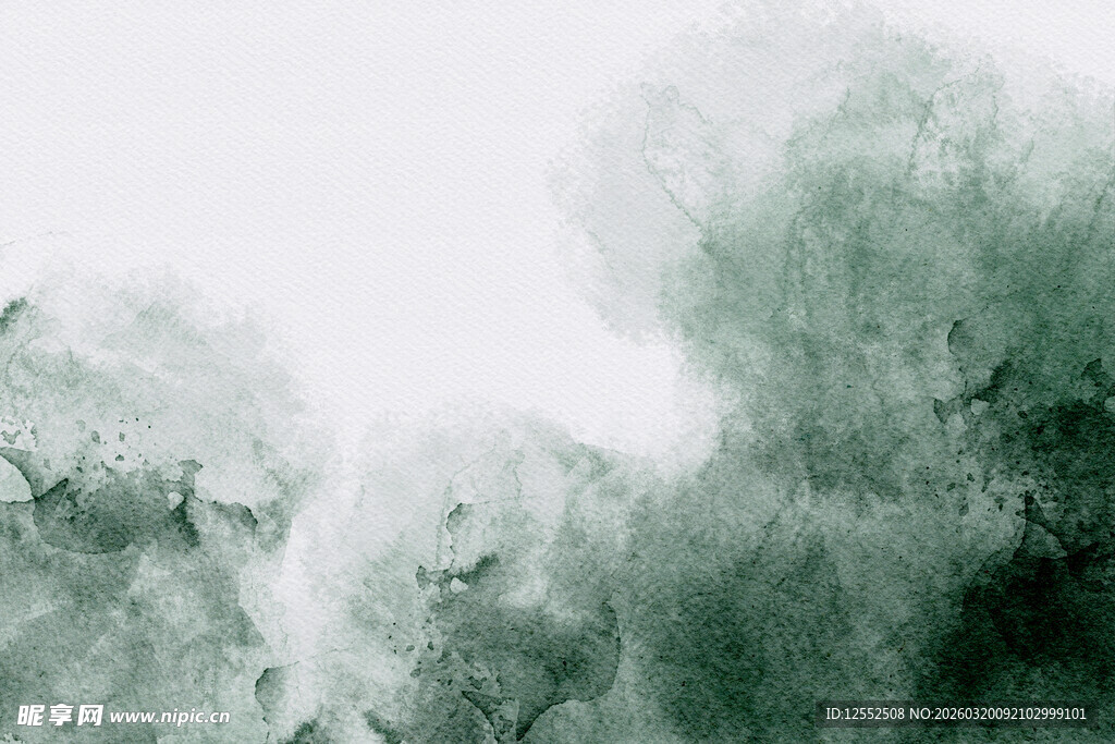 水墨云雾意境图