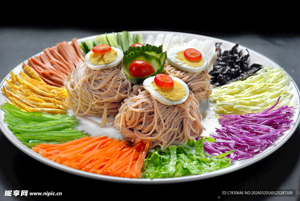 多彩凉拌菜拼盘