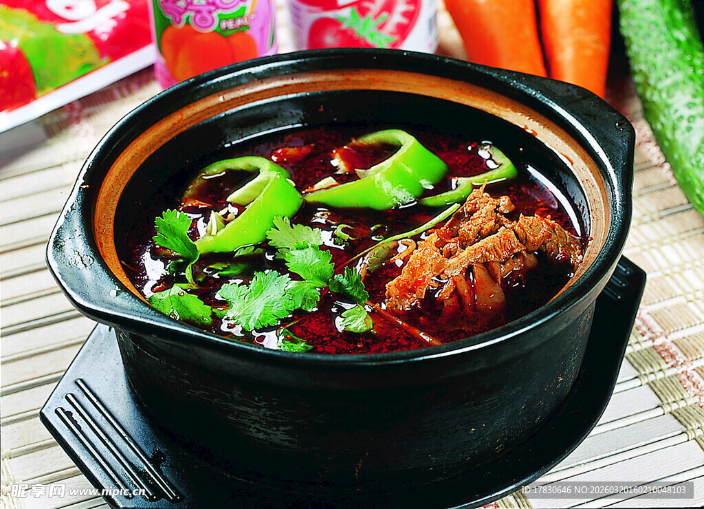 美味香辣牛肉砂锅