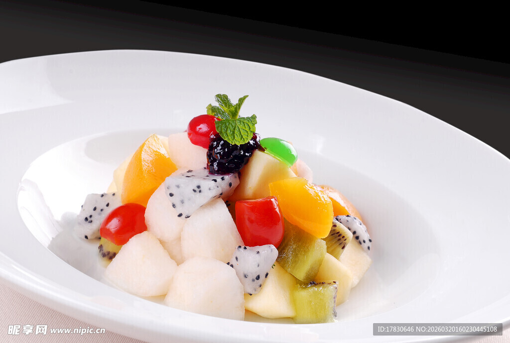 缤纷美味水果拼盘