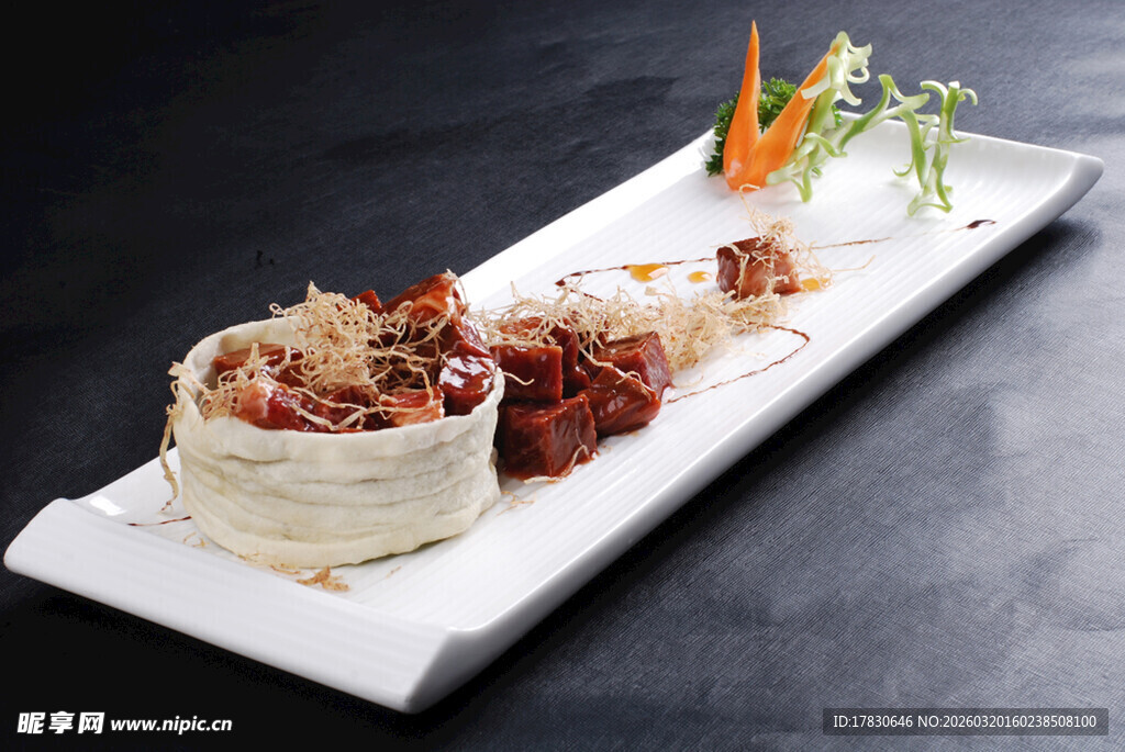 精致中式摆盘美食