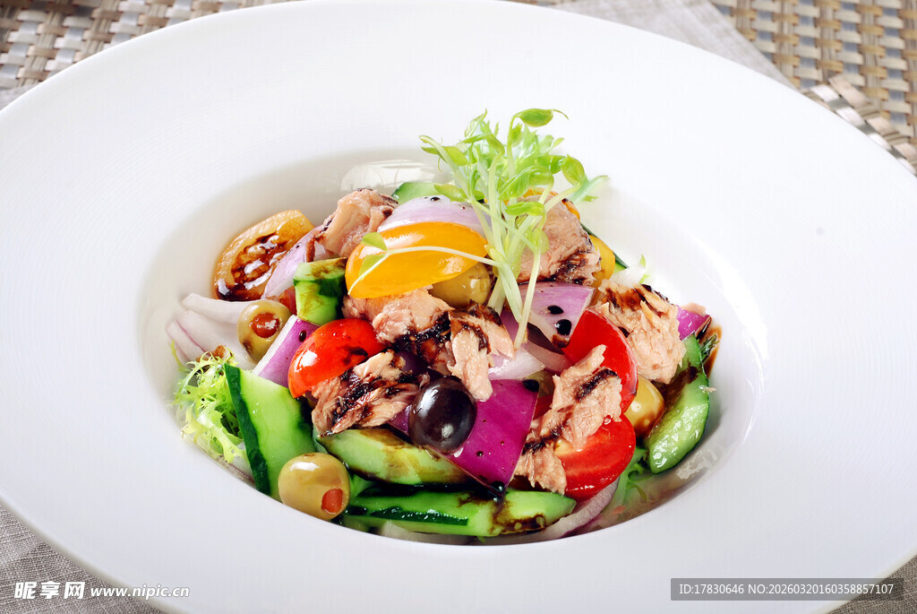 美味多彩蔬菜沙拉