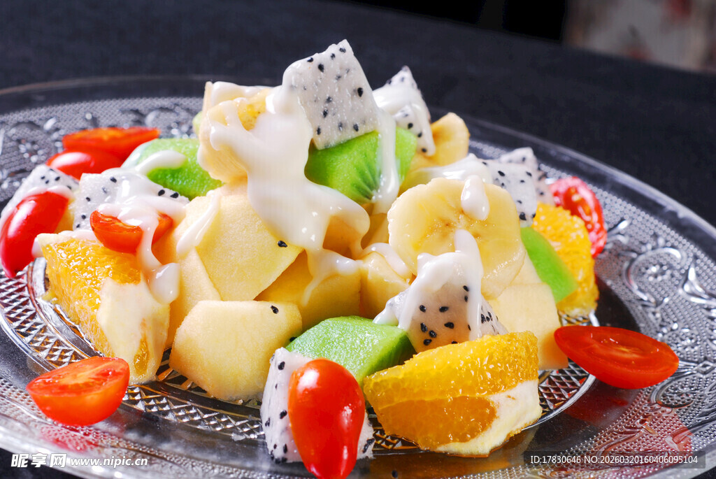 缤纷水果沙拉拼盘