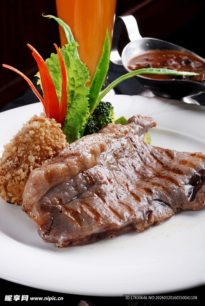 美味牛排套餐视觉味觉盛宴