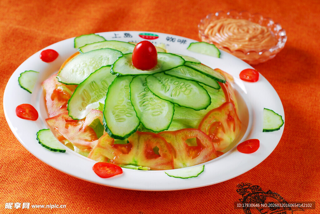 黄瓜番茄创意摆盘